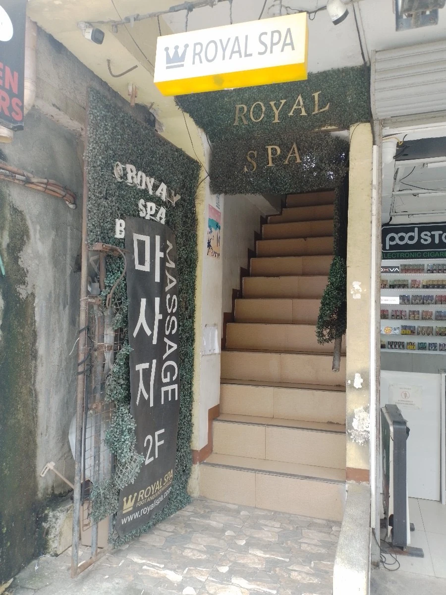 Look for the yellow ROYAL SPA sign